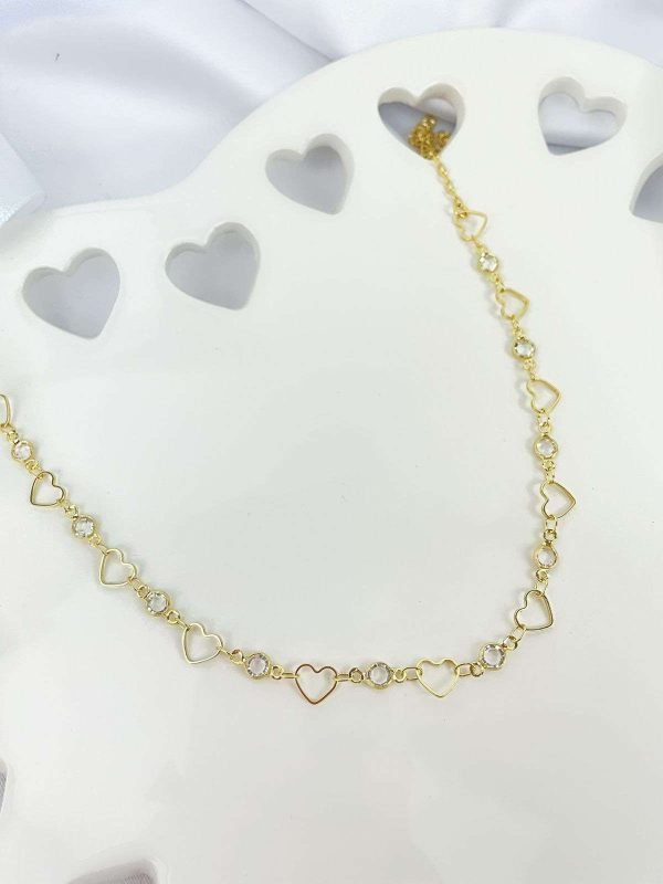 Choker Pontos de Luz e Corações Vazados Semijoia Ouro 18K